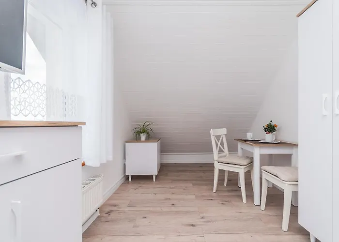 Pawel Jakubik בית אירוח *