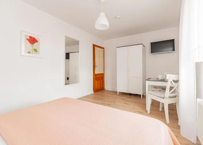 בית אירוח Pawel Jakubik