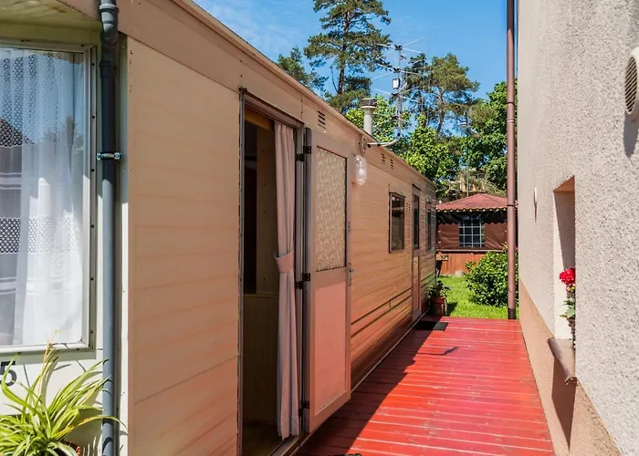 Pawel Jakubik בית אירוח